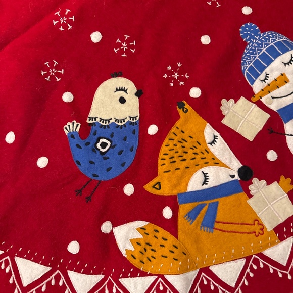 Vintage Christmas tree skirt - Picture 3 of 7